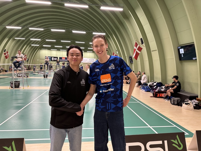Jakob Houe Andersen med Ungdomsformand Philip Tu Duong Jakob Houe Andersen med Ungdomsformand Philip Tu Duong